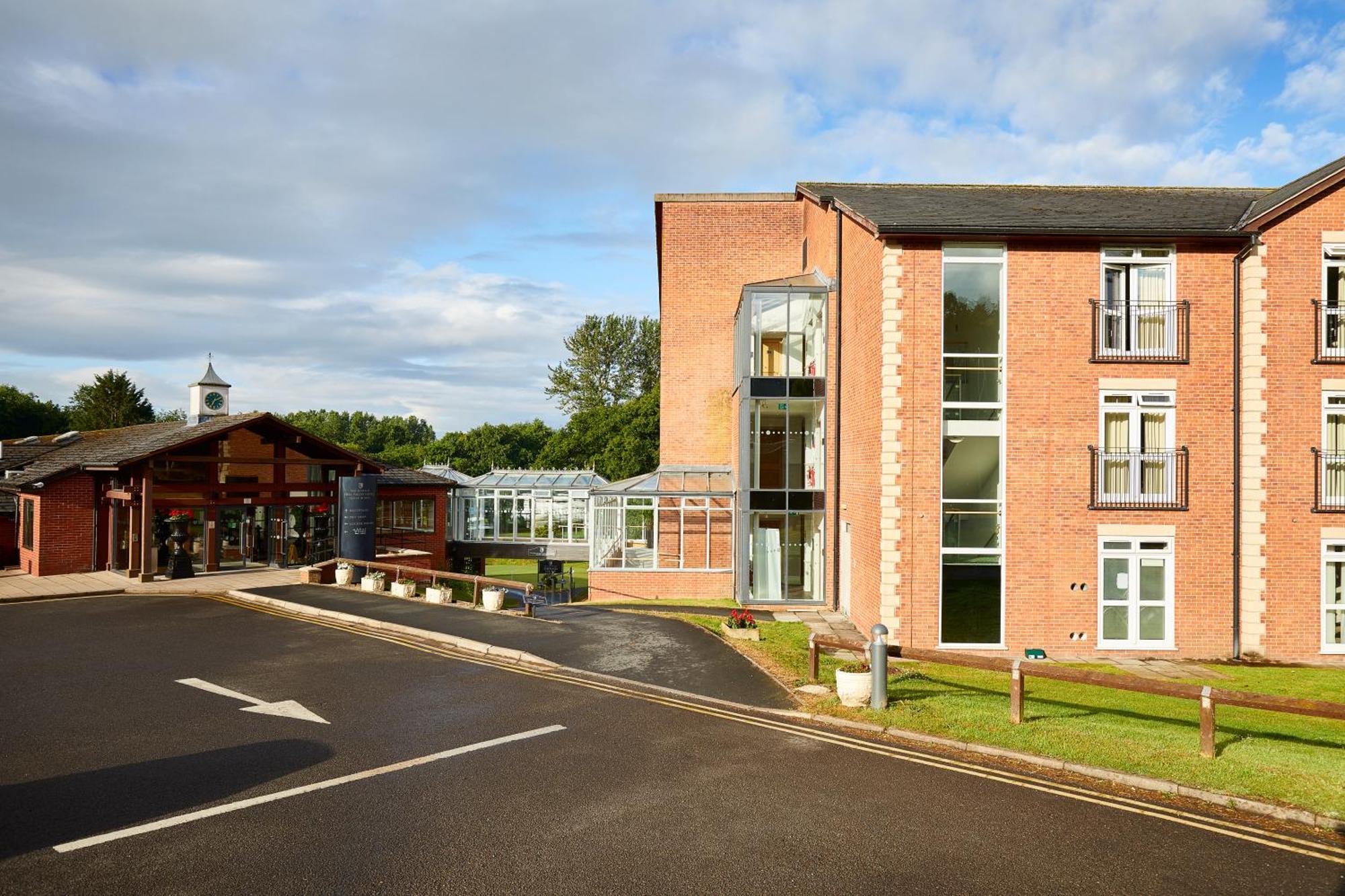 Macdonald Hill Valley Hotel, Spa & Golf Resort Whitchurch  Eksteriør bilde